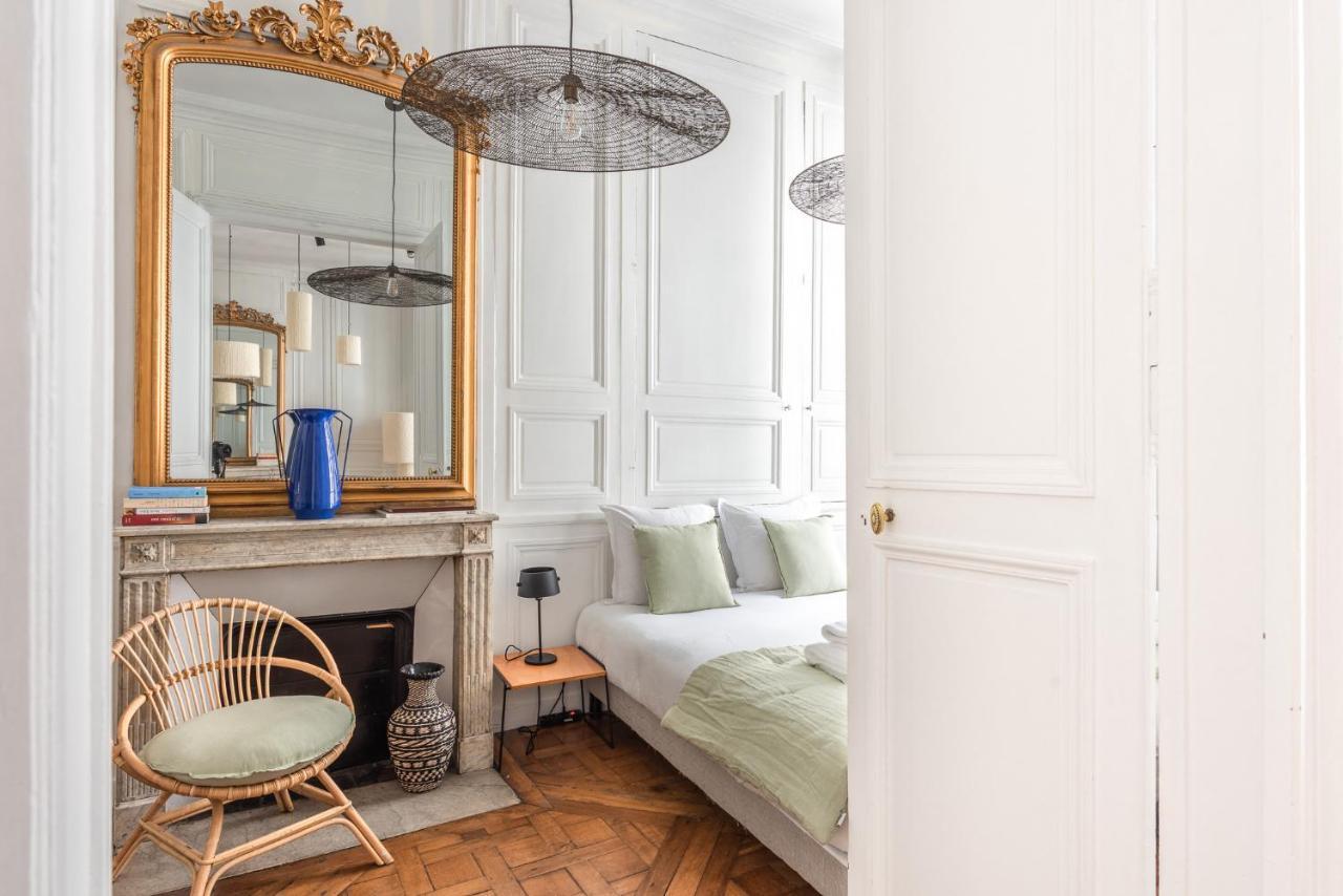 Апартаменты Outstanding Parisian Flat In Heart Of Paris Center Экстерьер фото